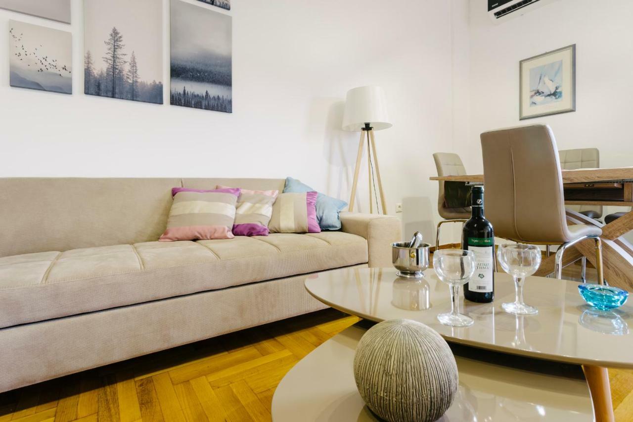 Bright 2 Bedrooms Apt. In The Heart Of Athens W Stunning Views To Acropolis Dış mekan fotoğraf