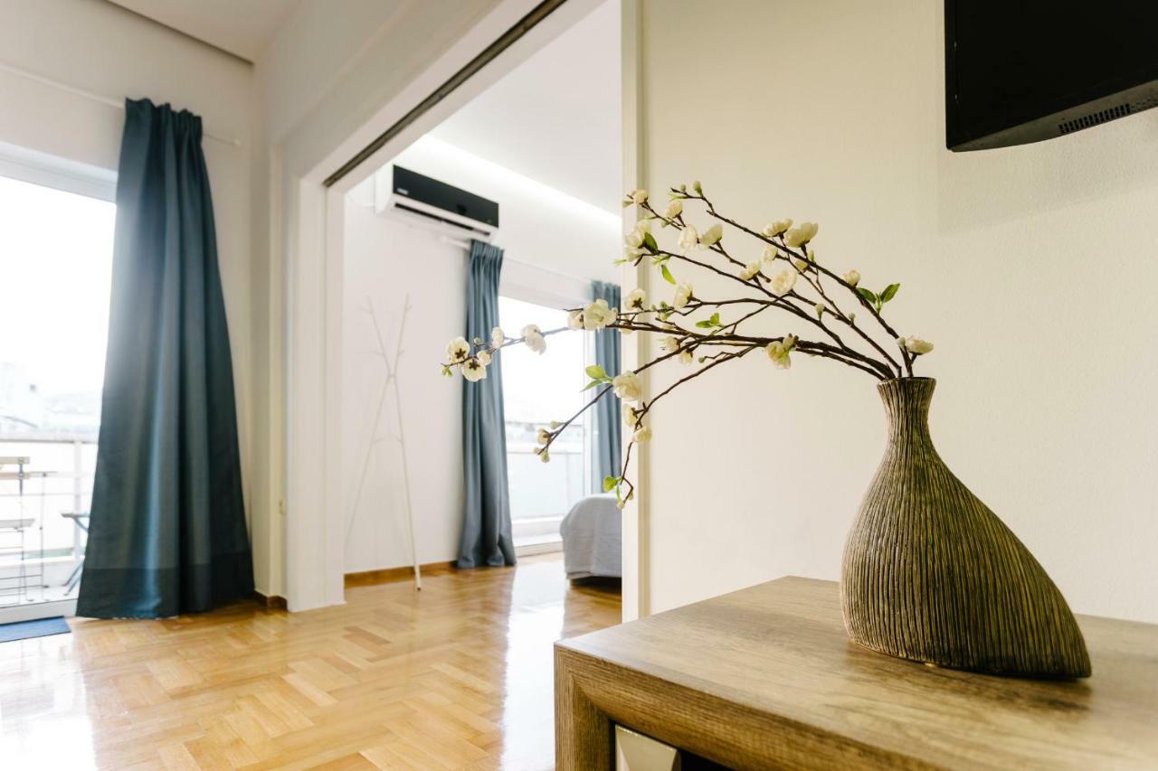 Bright 2 Bedrooms Apt. In The Heart Of Athens W Stunning Views To Acropolis Dış mekan fotoğraf