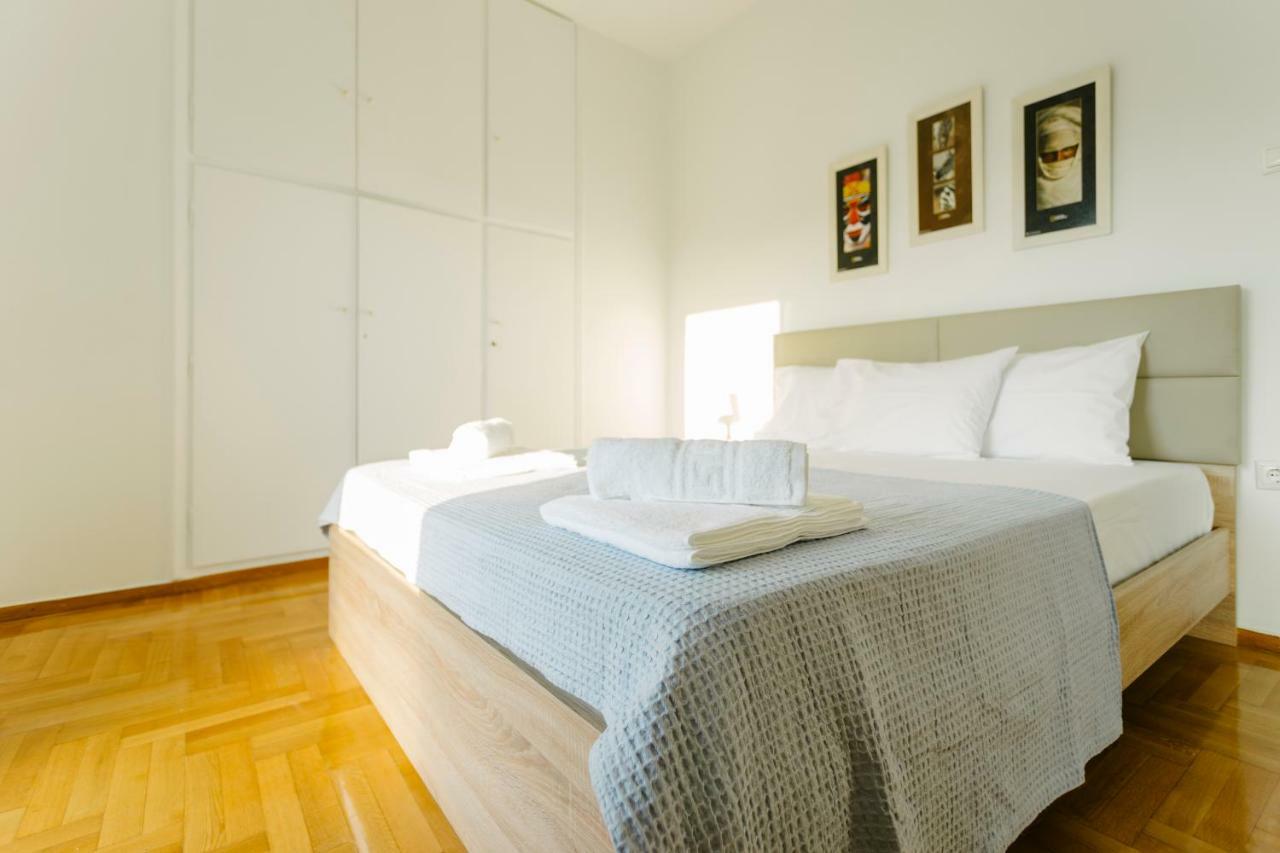 Bright 2 Bedrooms Apt. In The Heart Of Athens W Stunning Views To Acropolis Dış mekan fotoğraf